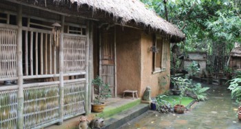 Tấm thẻ… nhà thơ