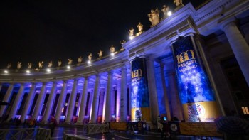 Triển lãm “100 Hang đá Giáng Sinh ở Vatican”