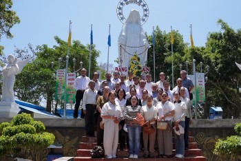 Lớp Truyền Tin họp mặt mừng bổn mạng