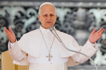 Ý Cầu nguyện tháng 3