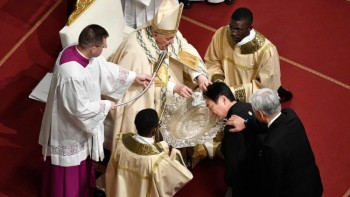 ĐTC chủ sự Thánh Lễ Vọng Phục Sinh